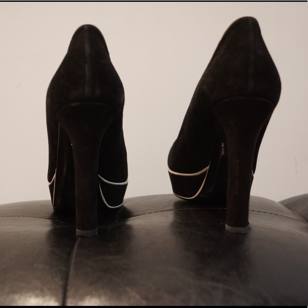 Gucci Suede Platform Pump Black/White - Picture 5 of 9